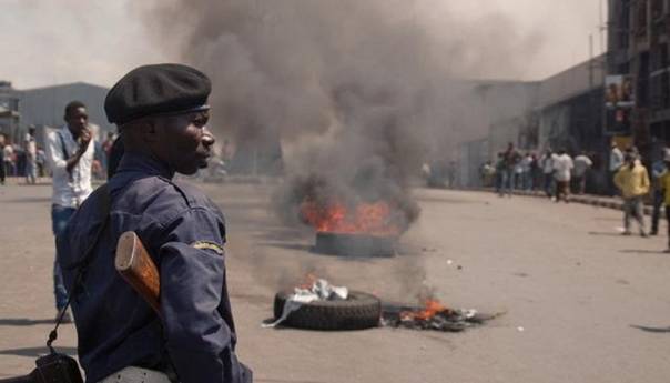 Napadači u Kongu ubili 18 ljudi i spalili crkvu