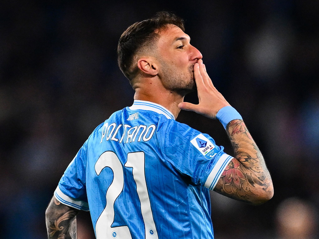 Napoli u derbiju pobijedio Milan i udaljio ga od titule