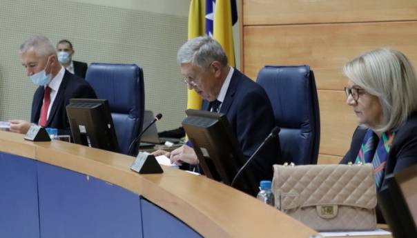 Napustili sjednicu: HDZ protiv osude zločina fašističkih režima