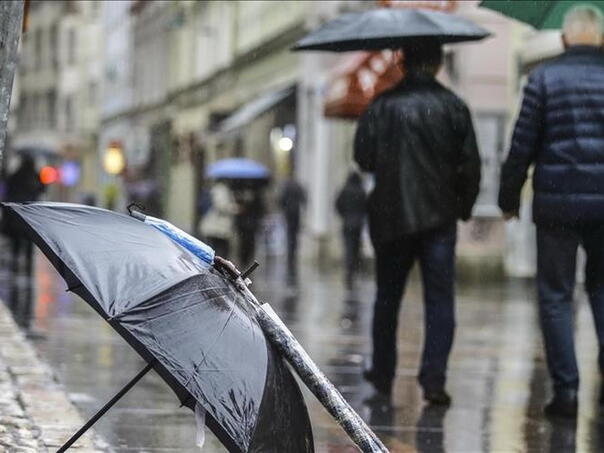 Narednih dana pretežno oblačno vrijeme sa kišom i pljuskovima
