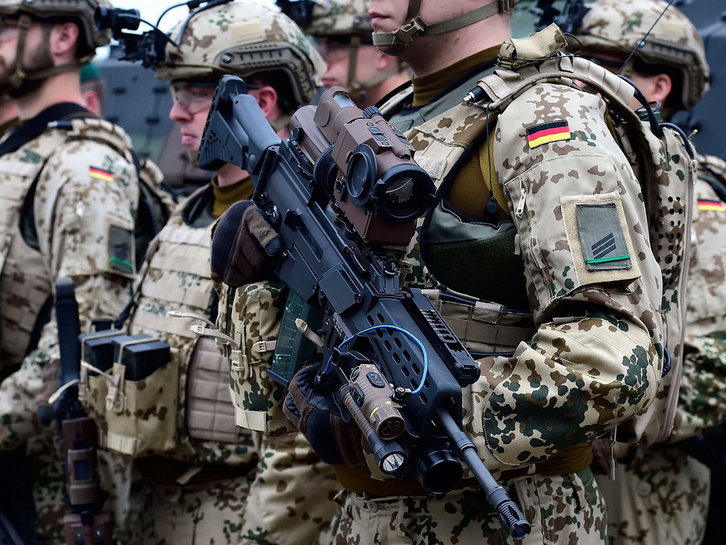 NATO traži od Njemačke još 40.000 vojnika za odbranu