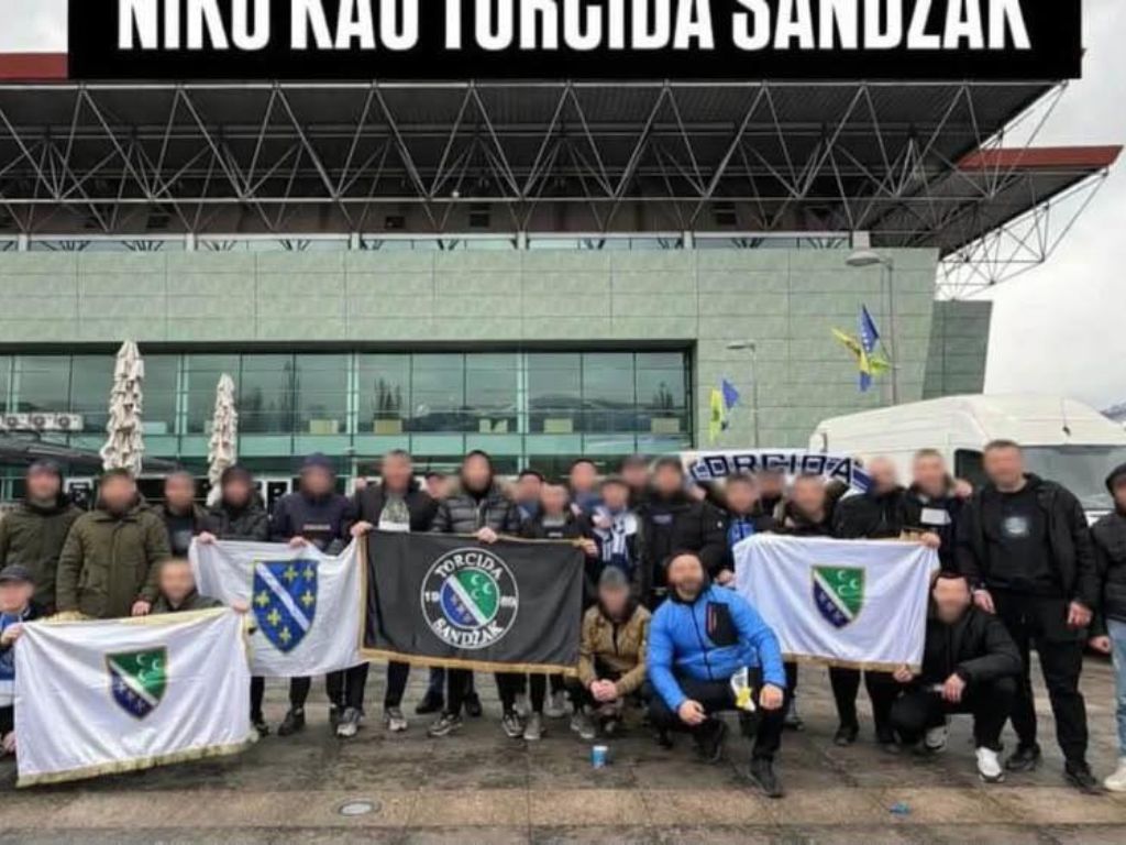 Navijači iz Novog Pazara stigli u Zenicu: Torcida Sandžak uz Zmajeve