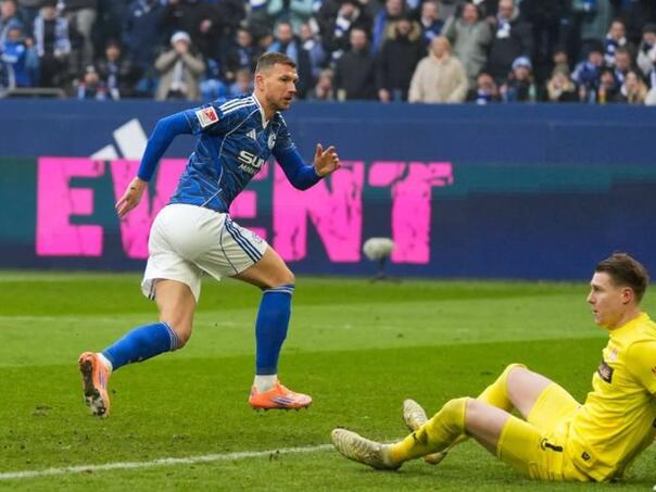 Navijači Schalkea u ekstazi zbog Džeke: "Prokleto je dobar"