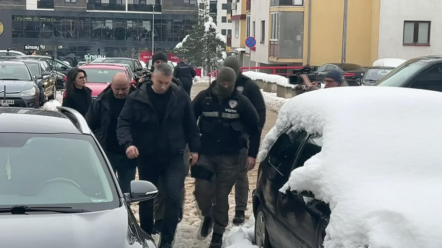 VIDEO: Nešić doveden u policijsku stanicu bez lisica