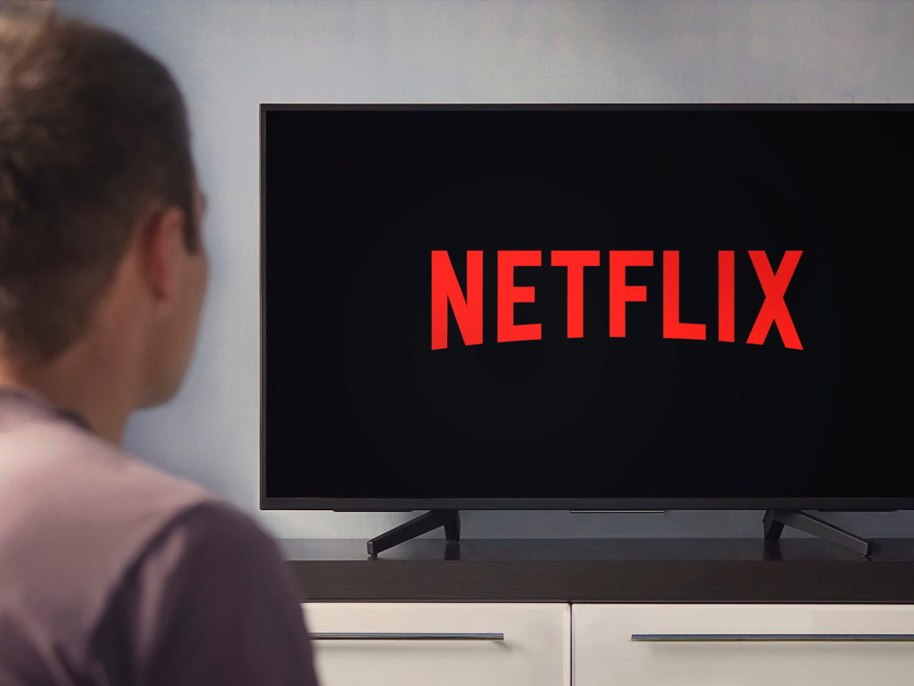 Netflix premašio 325 miliona plaćenih pretplatnika
