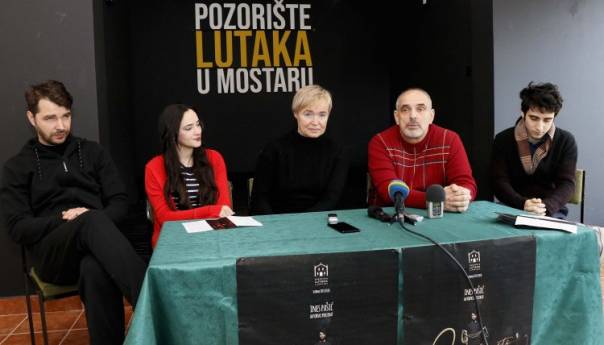 Neverbalna predstava 'O nježnosti' osvježenje za kazališni život Mostara