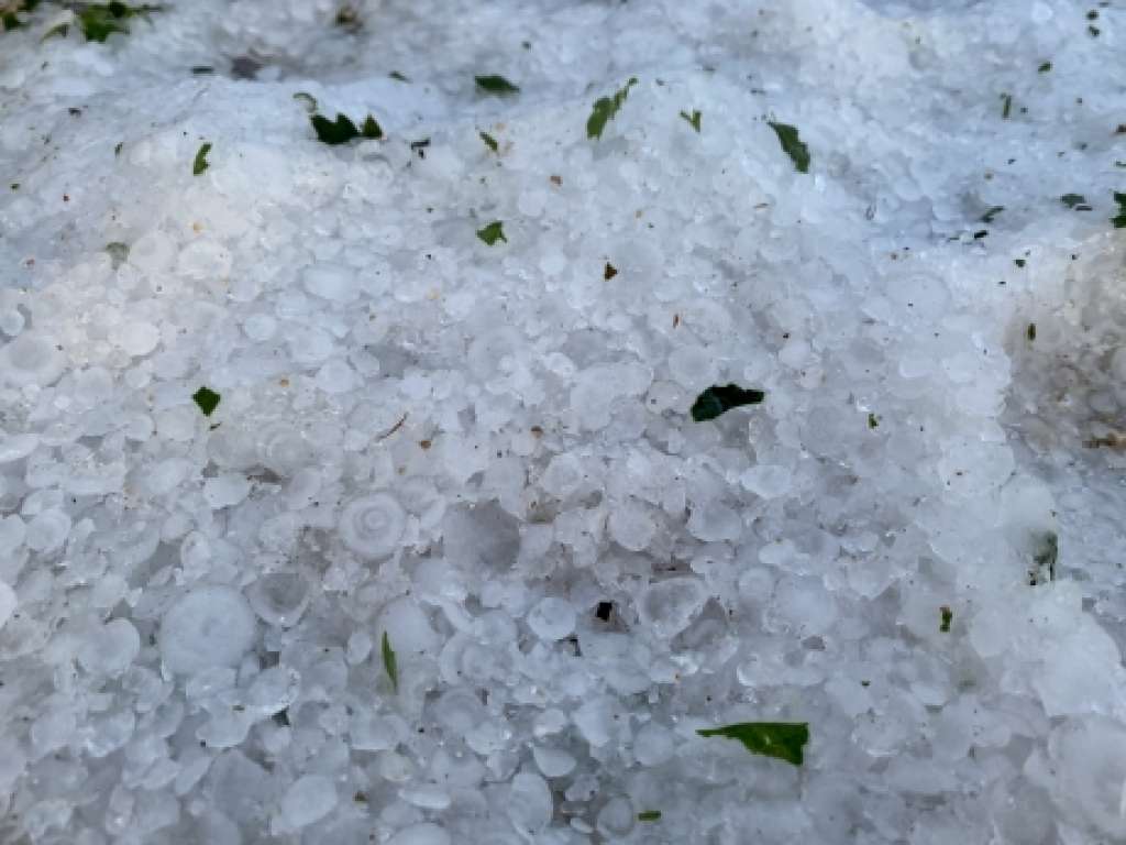 Nevrijeme zahvatilo i Hercegovinu, nestabilno vrijeme i sutra