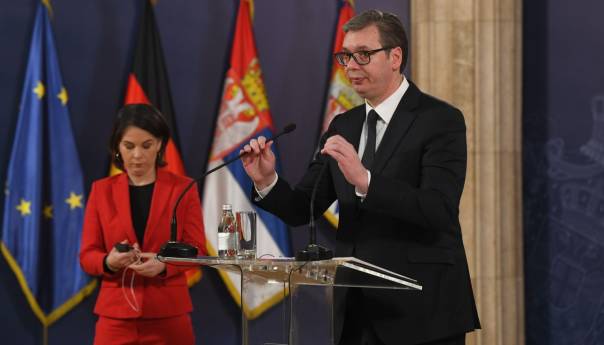 Nijemci pitali Vučića: Šta ti je sad izgovor da ne budeš uz EU