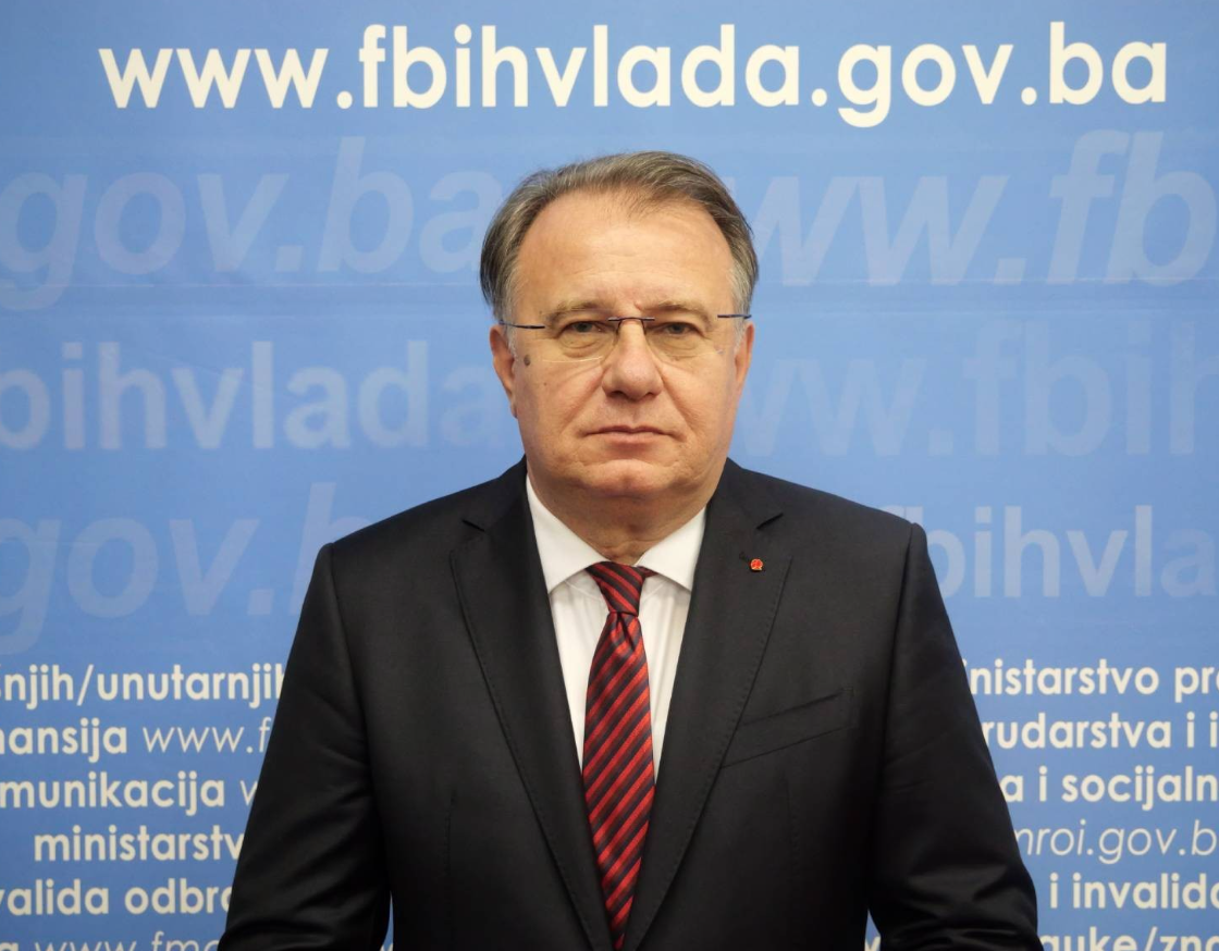 Nikšić: Bajram potvrđuje snagu dijeljenja, dobrote i brige jednih za druge