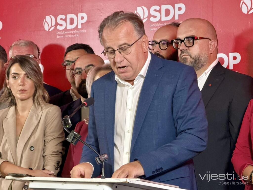 Nikšić: Minimalna plata biće 1.500 KM, a penzija 1.000 KM
