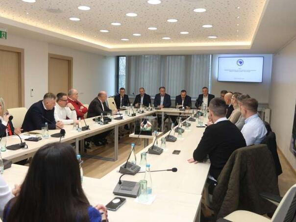 Nikšić s predstavnicima NSBIH o unapređenju pravnog i institucionalnog okvira za razvoj sporta