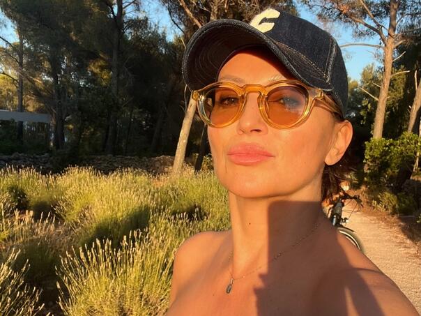 Nina Badrić otvorila vrata luksuzne vile na Hvaru, svi pričaju o jednom detalju
