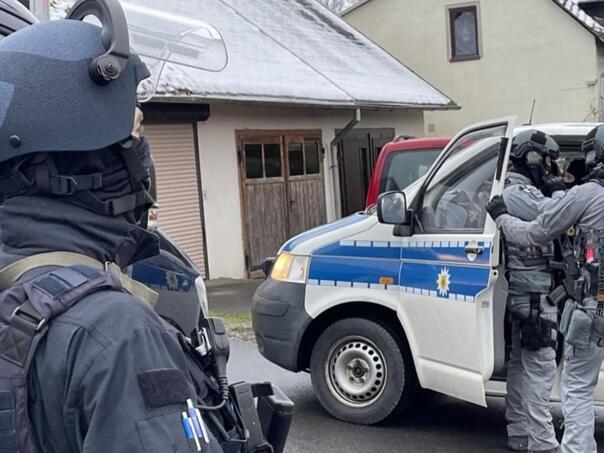 Njemačka policija u velikoj akciji protiv ljevičarskih ekstremista
