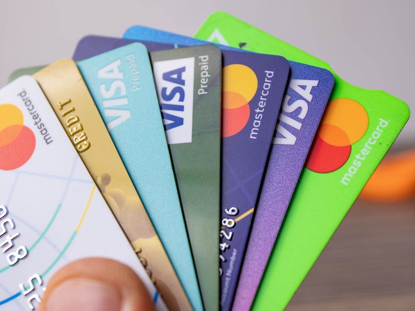 Njemačka uvodi obavezno kartično plaćanje