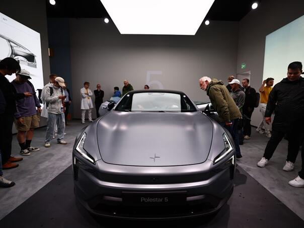 Njemački ministar: Budućnost mobilnosti je električna