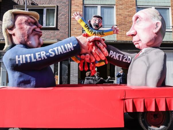 Njemačkom umjetniku prijeti do 10 godina zatvora zbog ismijavanja Putina