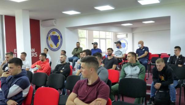 Nogometaši Čelika počeli testiranja na koronavirus, treninzi iduće sedmice