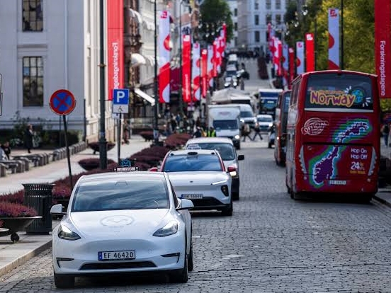 Norveška na struju: Električni automobili preuzeli tržište i ulice Osla