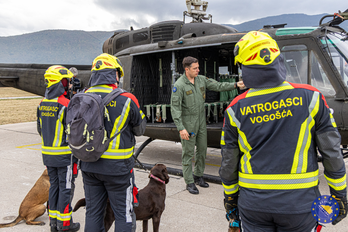 Nova nada za potragu: Spasilački psi iz Vogošće obučavani za akcije iz helikoptera