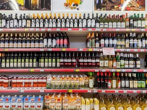Nova pravila kod susjeda: U Hrvatskoj uvode zabranu prodaje alkohola?