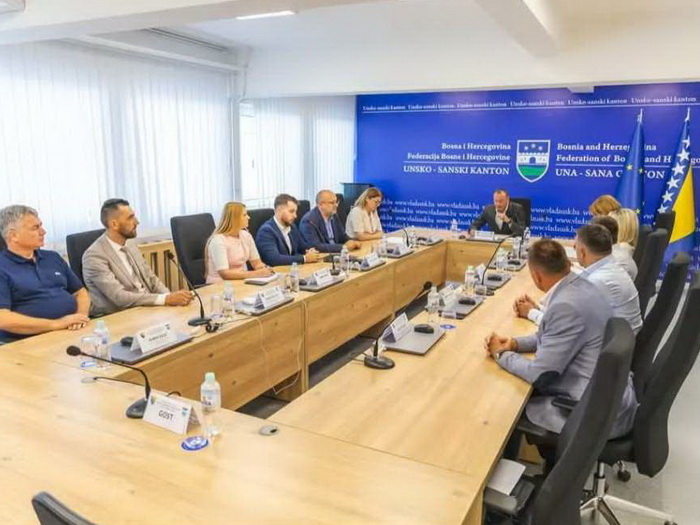 Nova Vlada USK održala konstituirajuću sjednicu, ministri preuzeli resore