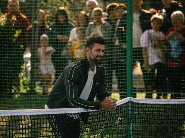 Novak Đoković stiže na utakmicu u Zenicu