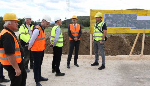 Novalić na dionici Nević Polje-Vitez: Počeo se ostvarivati naš cilj