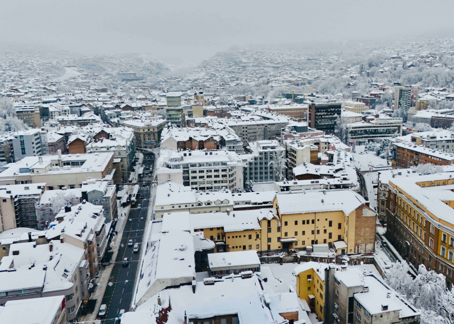 Narednih dana "debeli" minusi, neće manjkati ni padavina