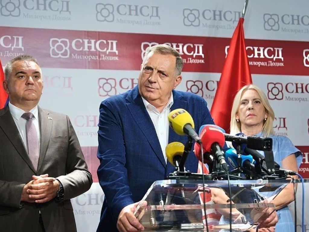 Novi izvještaj Vlade RS za UN: Sporne tvrdnje o BiH, Schmidtu, Dodiku...