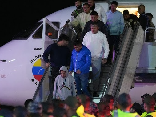 Novi let deportovanih migranata iz SAD sletio u Karakas