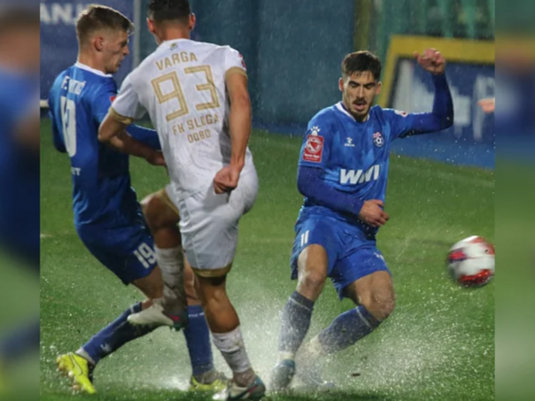 Novi travnjak na Pecari pod istragom: Široki Brijeg obećava brzo rješenje