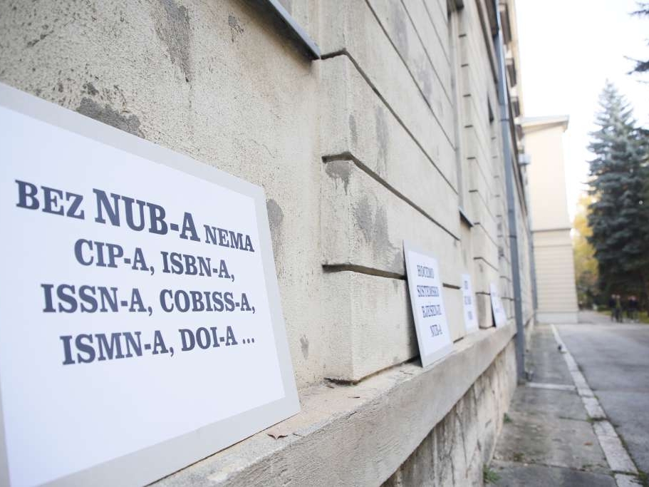 NUB BiH podsjeća da je prije godinu dana donesena obavezujuća odluka OHR-a