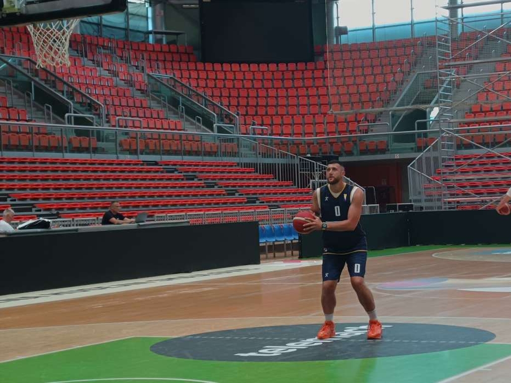 Nurkić dogovorio novi ugovor, pa odradio trening u Zenici