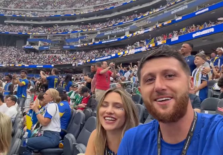 Nurkić u društvu supruge pratio meč Zmajeva, zapjevao i Halidove Ljiljane