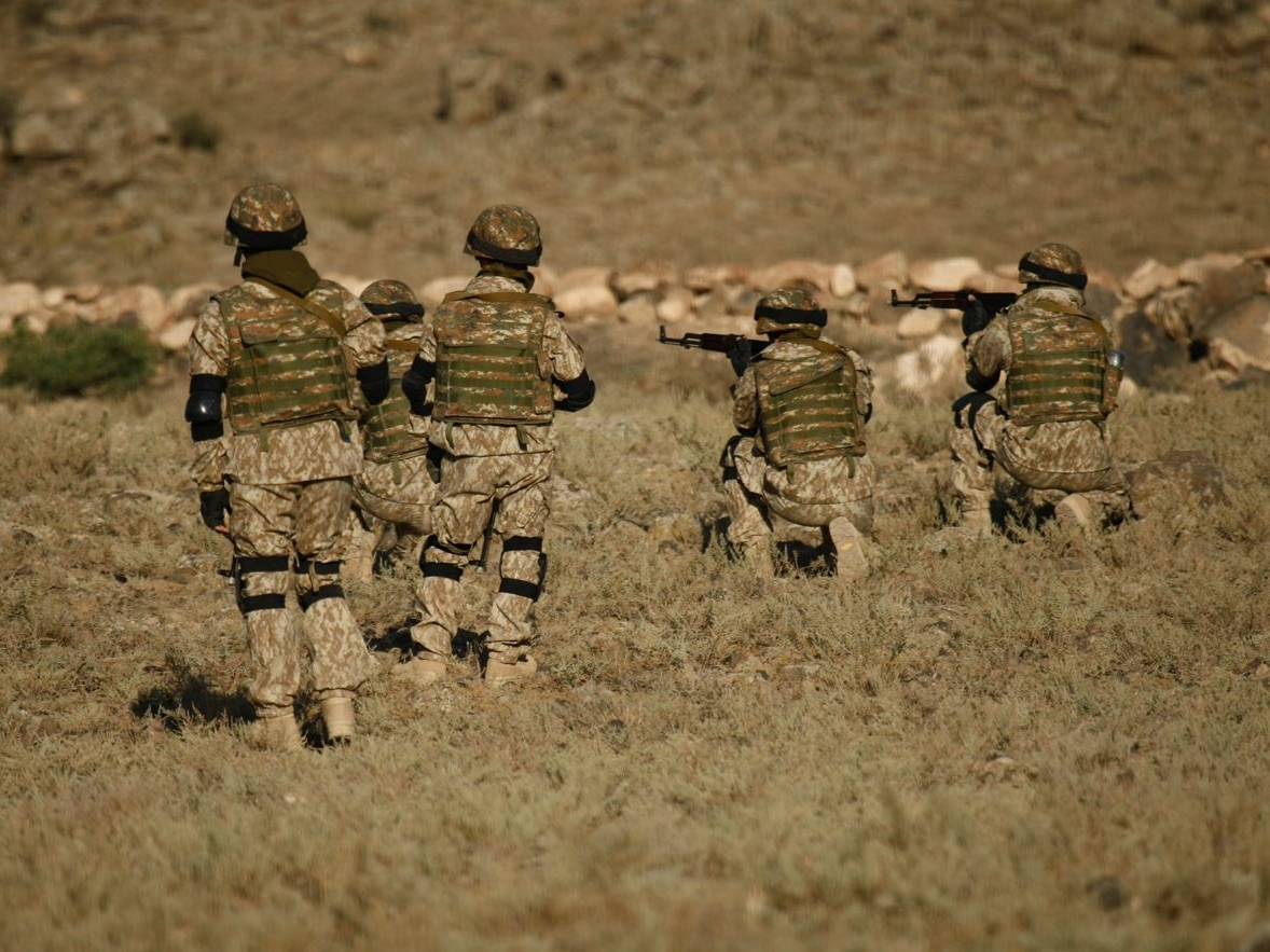 Obavještajna služba Estonije: 150 ljudi prošlo vojnu obuku blizu granice sa BiH