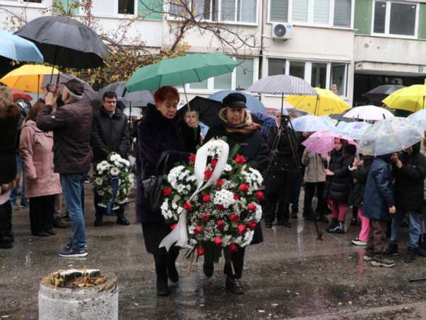 Obilježena 32. godišnjica od ubistva devet građana u ulici Žrtava fašizma