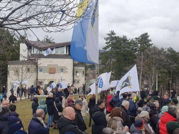 Obilježena 33. godišnjica osnivanja 105. motorizovane brigade Armije RBiH