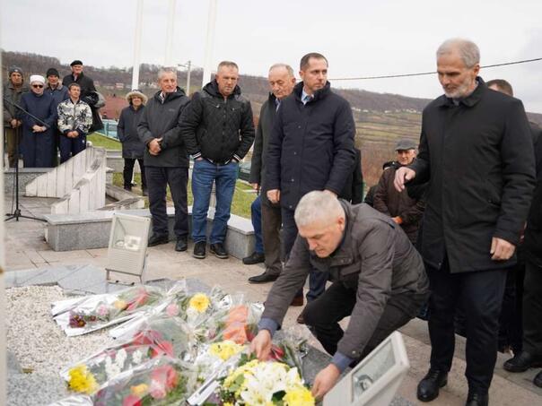 Obilježena 33. godišnjica pogibije Adila Bešića
