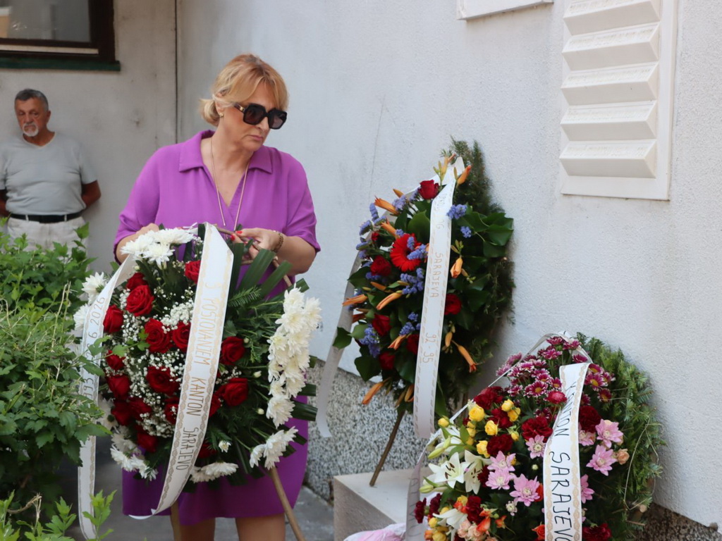 Obilježena 33. godišnjica ubistva sedmero djece u ulici Bakarevićeva na Bistriku