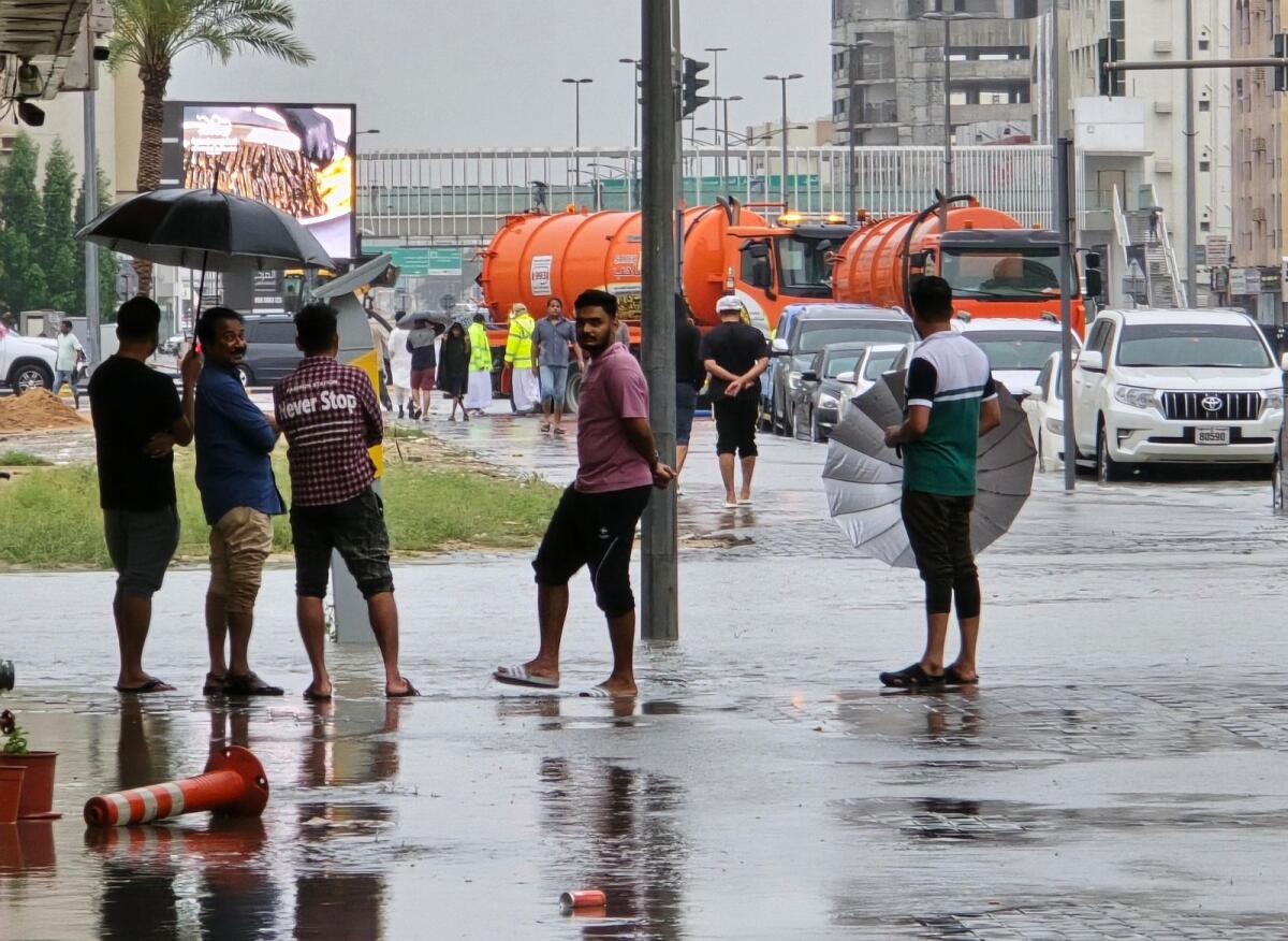 Obilne padavine izazvale poplave u Dubaiju