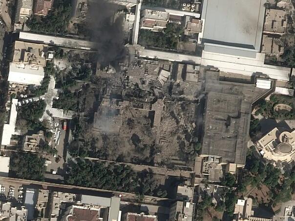 Objavljen satelitski snimak uništenog kompleksa ajatollaha Khameneija