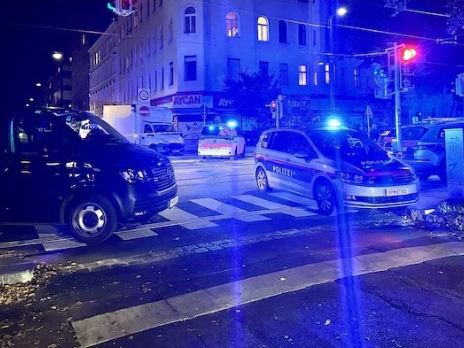  Objavljen video bijega ubice: Ubio suprugu i ranio kćerku u Beču