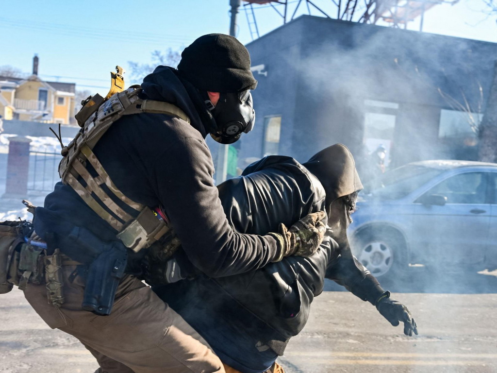 Objavljene snimke pucnjave: Trumpovi agenti upucali muškarca u leđa