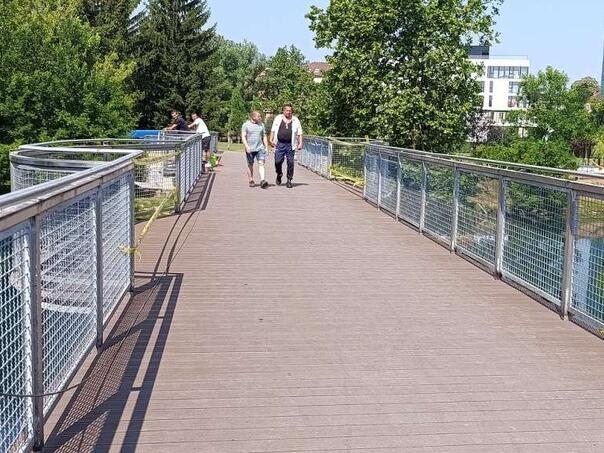 Obnovljeni Smaragdni most u Bihaću ponovo otvoren za građane