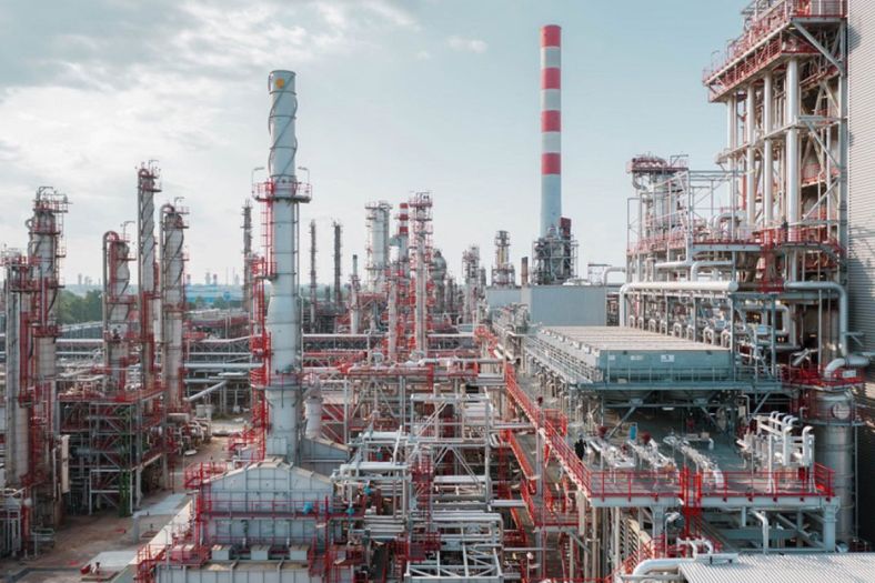 Obrenović: Neizvjesnost je najveći problem NIS-a