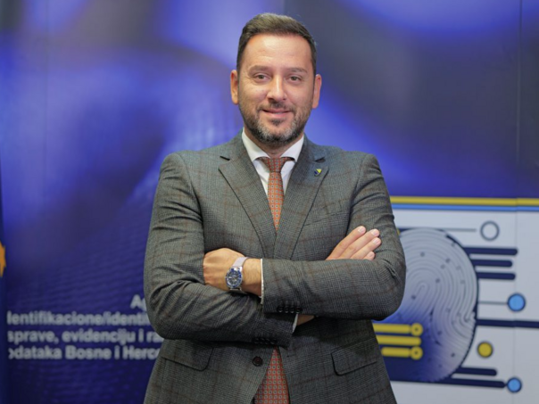 Bitka za povjerenje: Digitalni identitet kao štit demokratije