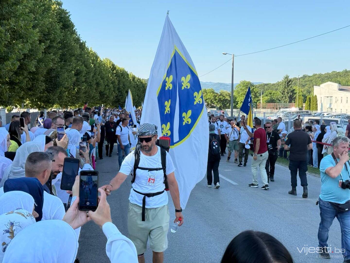Odbijen veto: RS korak bliže kažnjavanju isticanja zastave s ljiljanima