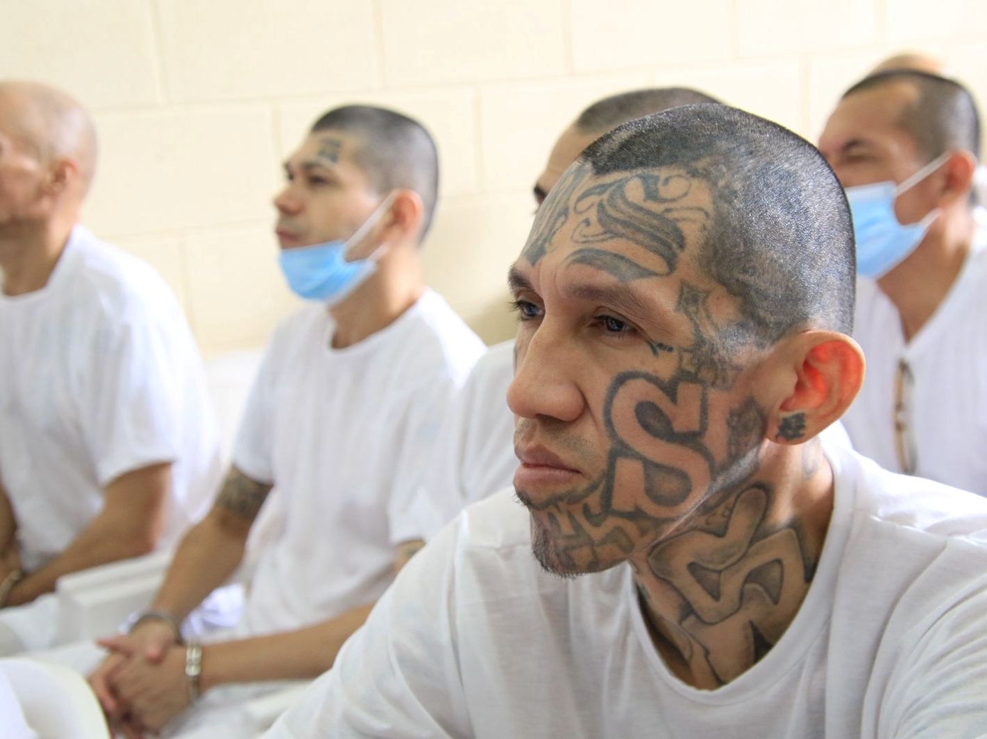 Održano masovno suđenje stotinama članova bande MS-13 u Salvadoru