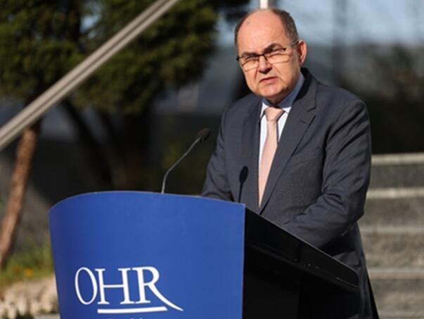 OHR: Ne postoji državna granica između entiteta