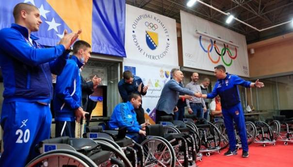 OKBiH dodijelio opremu sportistima s invaliditetom vrijednu 120.000 KM